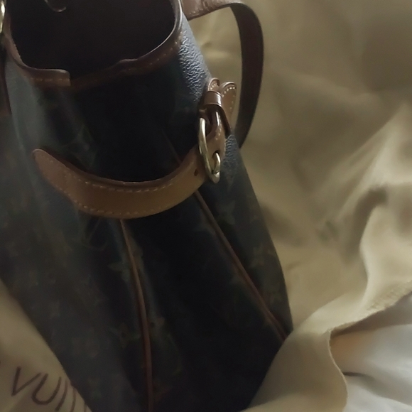 Louis Vuitton purse - Picture 2 of 7